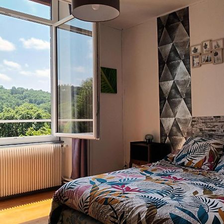 Appartement Chaleureux De 82M2 Proche De Vulcania Pontaumur Ngoại thất bức ảnh